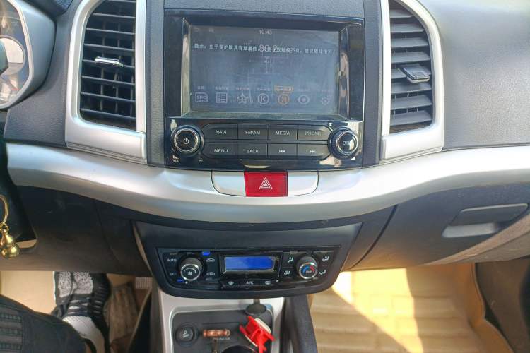 Used JAC Refine S3 2016 1.5L CVT Luxury Smart Version Audio And AC Panel
