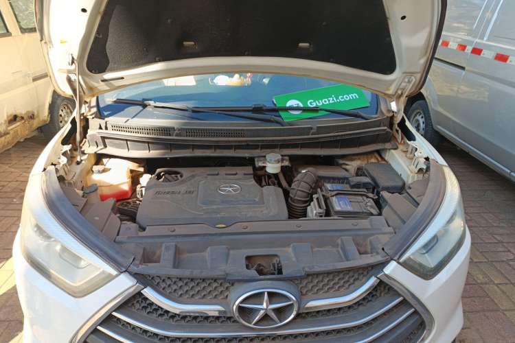 Used JAC Refine S3 2016 1.5L Manual Luxury Model Engine Bay