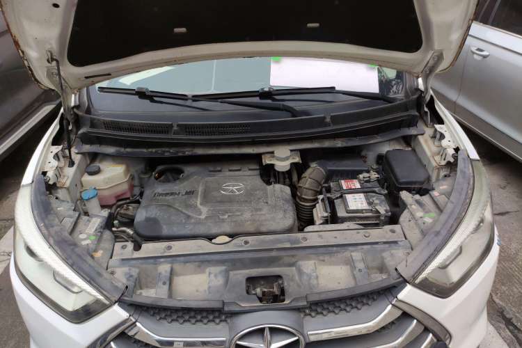 Used JAC Refine S3 2016 1.5L Manual Luxury Smart Version Engine Bay