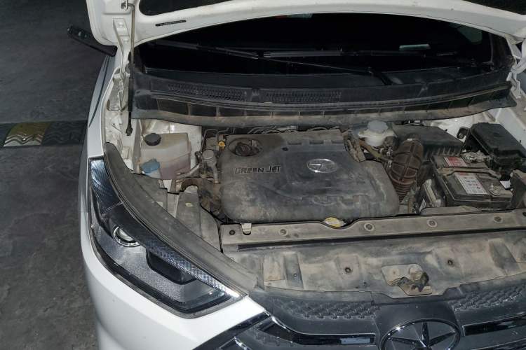 Used JAC Refine S3 2016 1.5L CVT Luxury Smart Premium Edition Engine Bay Right