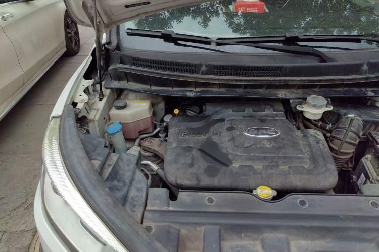 Used JAC Refine S3 2016 1.5L CVT Luxury Smart Premium Edition Engine Bay Right