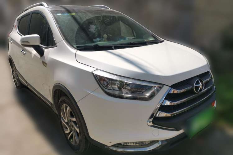 Used JAC Refine S3 2016 1.5L Manual Luxury Smart Version Front Right 45 Deg