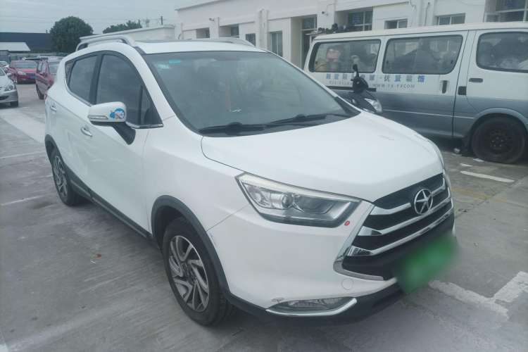 Used JAC Refine S3 2016 1.5L Manual Luxury Smart Premium Edition Front Right 45 Deg