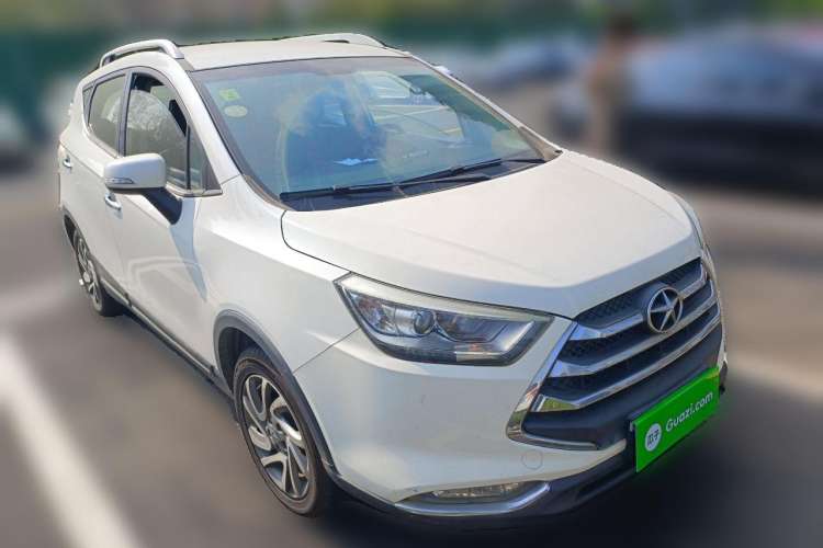 Used JAC Refine S3 2016 1.5L CVT Luxury Smart Version Front Right 45 Deg