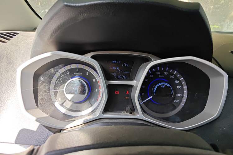 Used JAC Refine S3 2016 1.5L Manual Luxury Smart Version Instrument Cluster