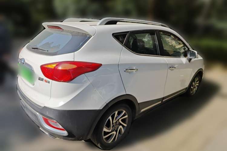 Used JAC Refine S3 2016 1.5L Manual Luxury Smart Version Rear Right 45 Deg