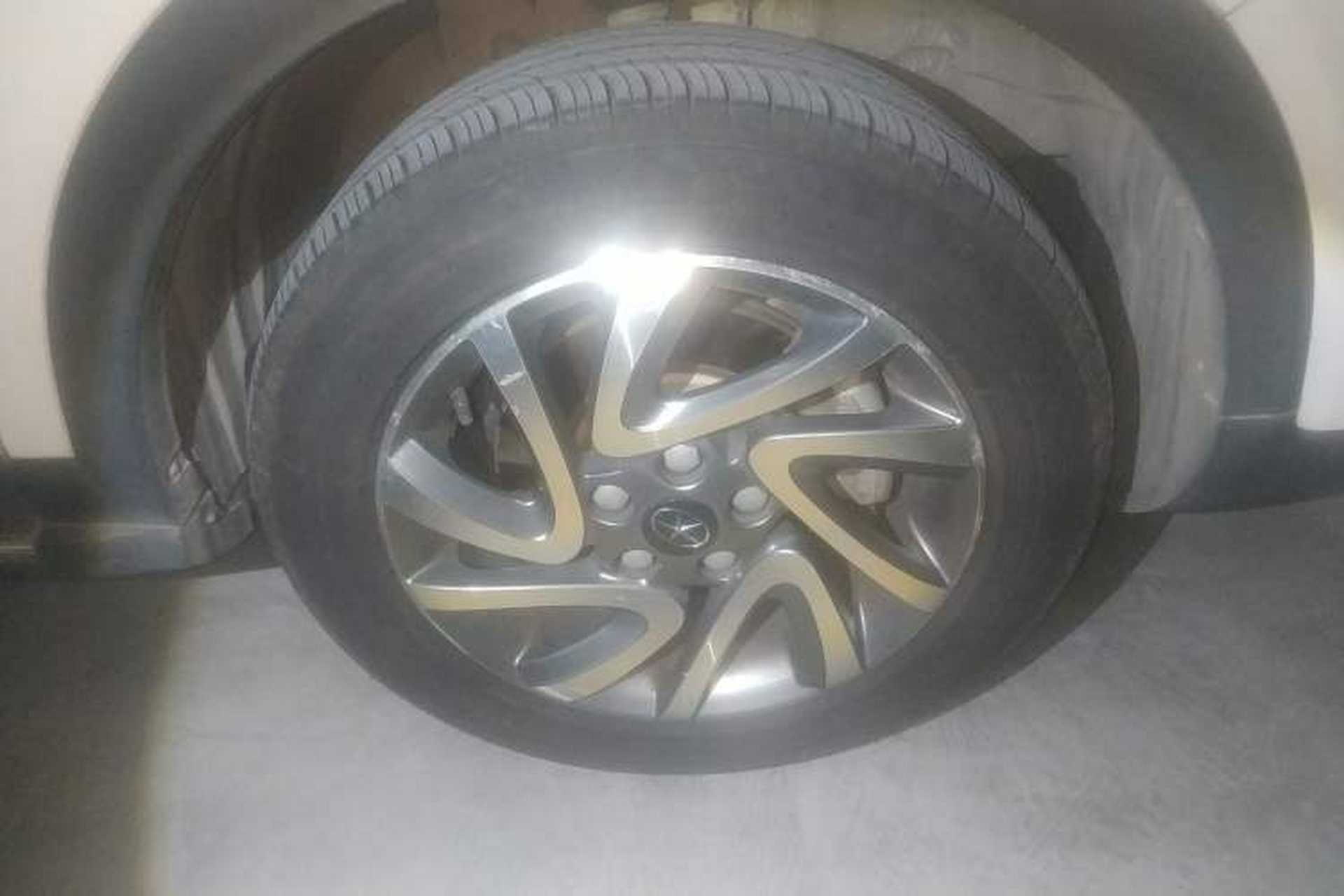 Used JAC Refine S3 2016 1.5L Manual Luxury Smart Version Right Front Wheel Hub