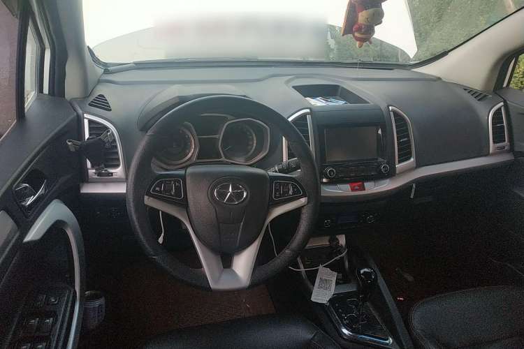 Used JAC Refine S3 2016 1.5L CVT Luxury Smart Version Steering Wheel