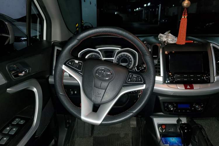 Used JAC Refine S3 2016 1.5L CVT Luxury Smart Premium Edition Steering Wheel