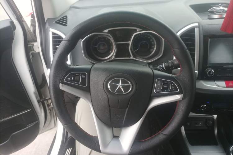 Used JAC Refine S3 2016 1.5L Manual Luxury Smart Premium Edition Steering Wheel