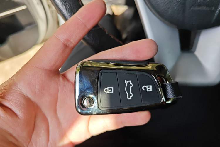 Used JAC Refine S3 2016 1.5L Manual Luxury Smart Version Vehicle Key
