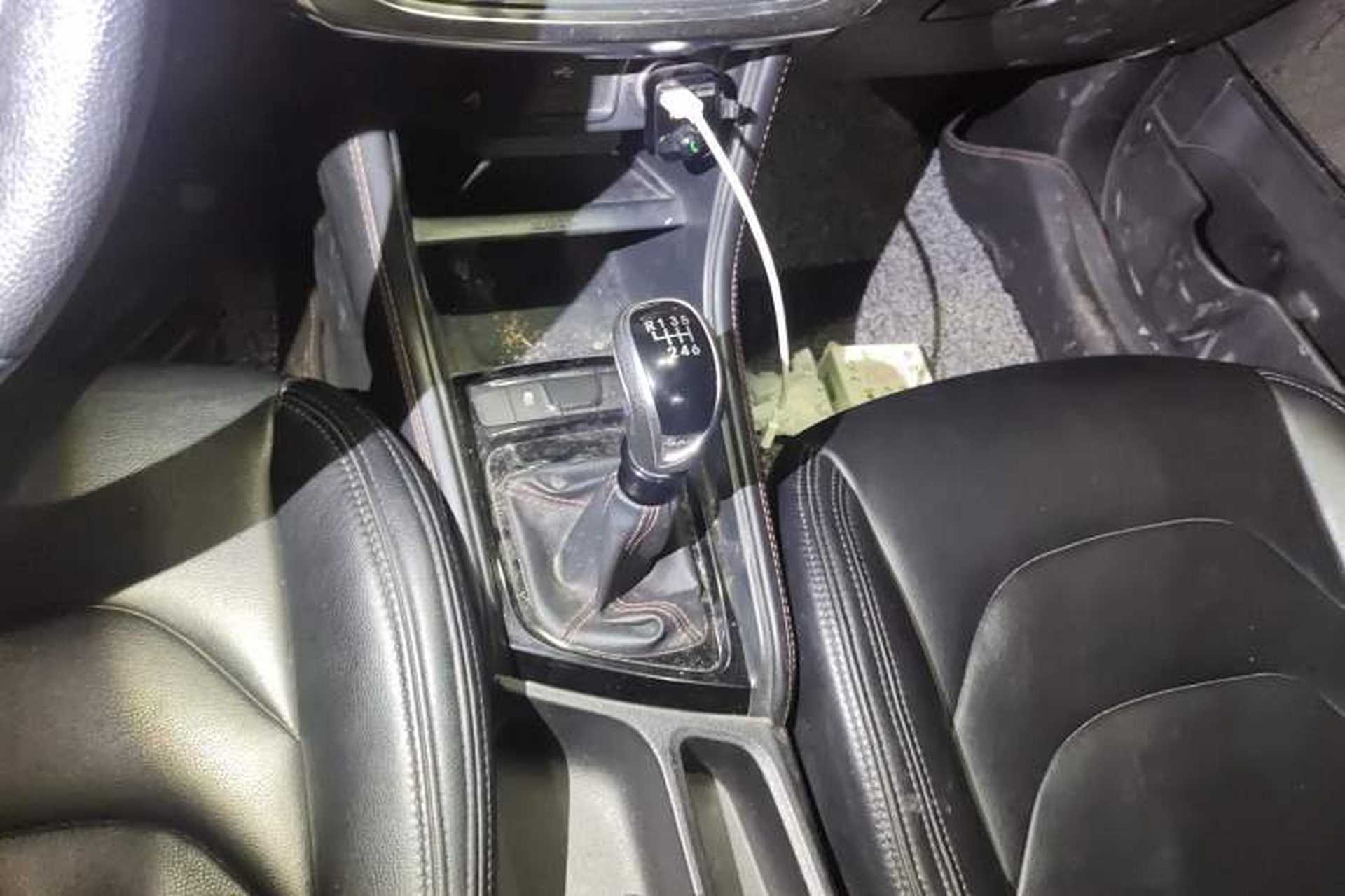 Used JAC Refine S3 2017 1.5L Manual Luxury Model Gear Lever