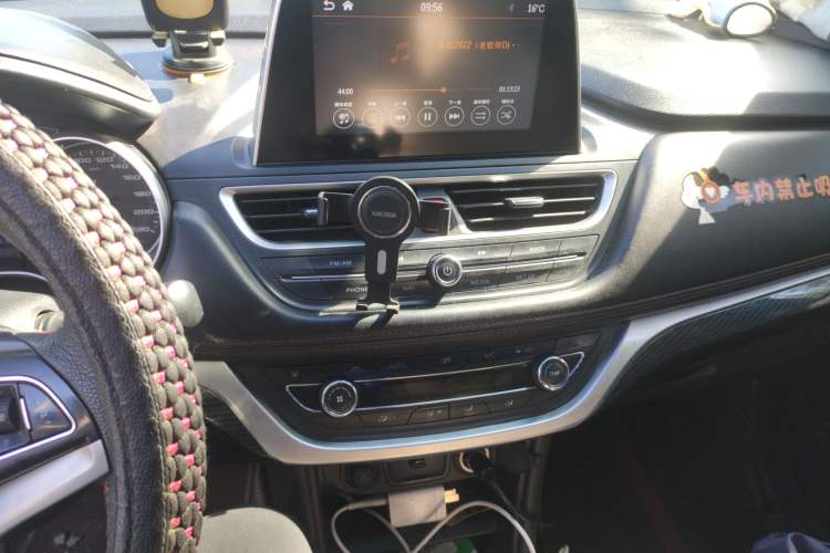 Used JAC Refine S3 2017 1.5L Manual Luxury Smart Model Audio And AC Panel