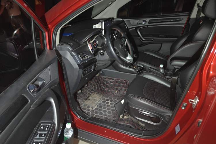 Used JAC Refine S3 2017 1.6L Manual Luxury Smart Model Driver Seat