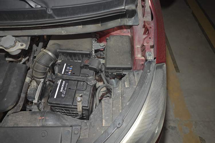Used JAC Refine S3 2017 1.6L Manual Luxury Smart Model Engine Bay Left