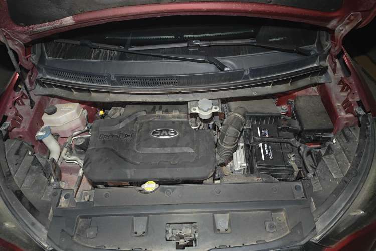 Used JAC Refine S3 2017 1.6L Manual Luxury Smart Model Engine Bay