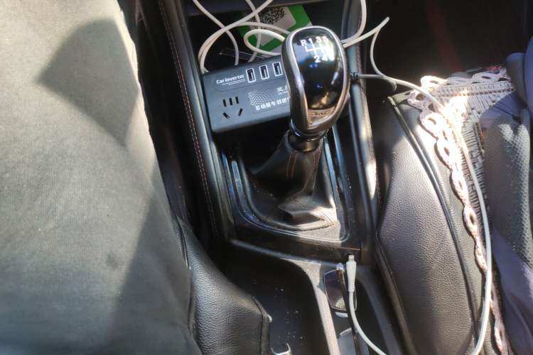 Used JAC Refine S3 2017 1.5L Manual Luxury Smart Model Gear Lever