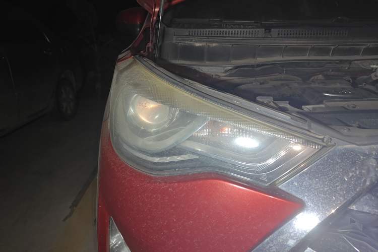 Used JAC Refine S3 2017 1.6L Manual Luxury Smart Model Right Front Headlight