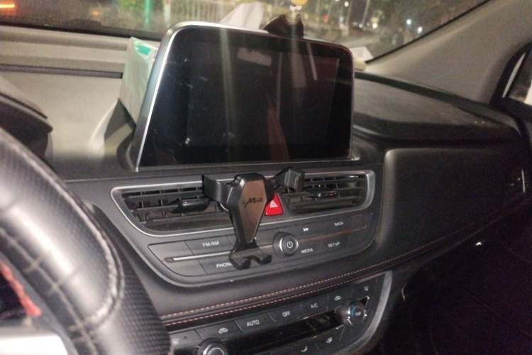 Used JAC Refine S3 2017 1.5L Manual Luxury Smart Model Audio And AC Panel