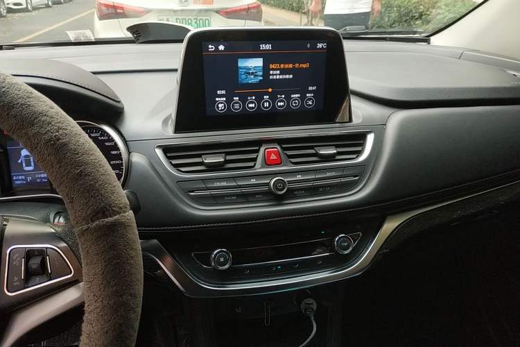 Used JAC Refine S3 2017 1.6L CVT Luxury Smart Model Audio And AC Panel