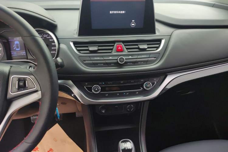 Used JAC Refine S3 2017 1.5L Manual Luxury Smart Model Audio And AC Panel
