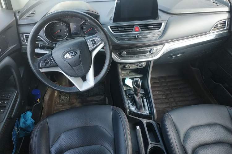 Used JAC Refine S3 2017 1.6L CVT Smart Connect Model Center Console
