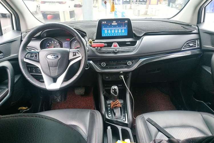 Used JAC Refine S3 2017 1.6L CVT Smart Connect Model Center Console