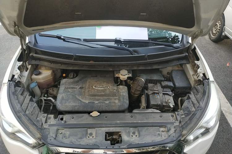 Used JAC Refine S3 2017 1.6L CVT Luxury Smart Model Engine Bay