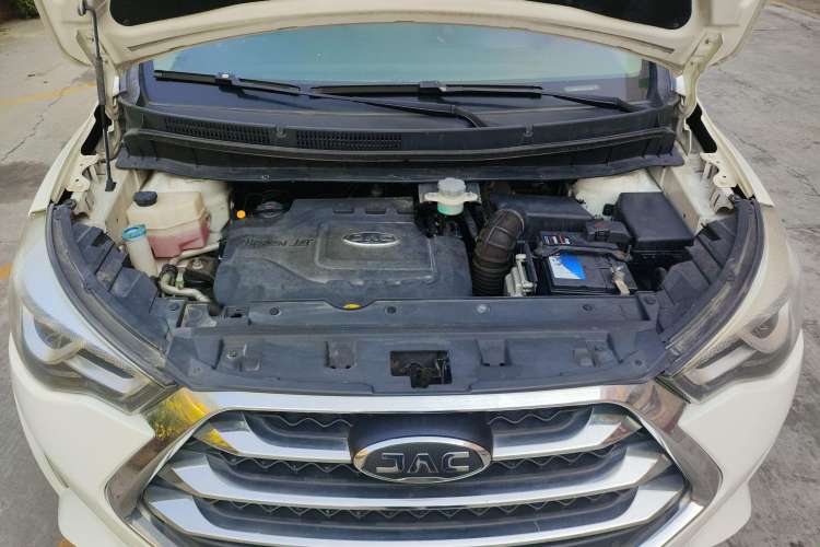 Used JAC Refine S3 2017 1.5L Manual Luxury Smart Model Engine Bay