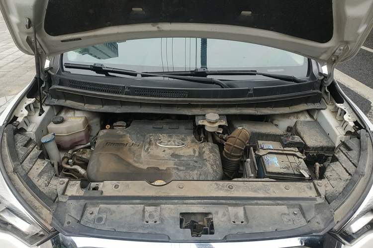 Used JAC Refine S3 2017 1.6L CVT Smart Connect Model Engine Bay