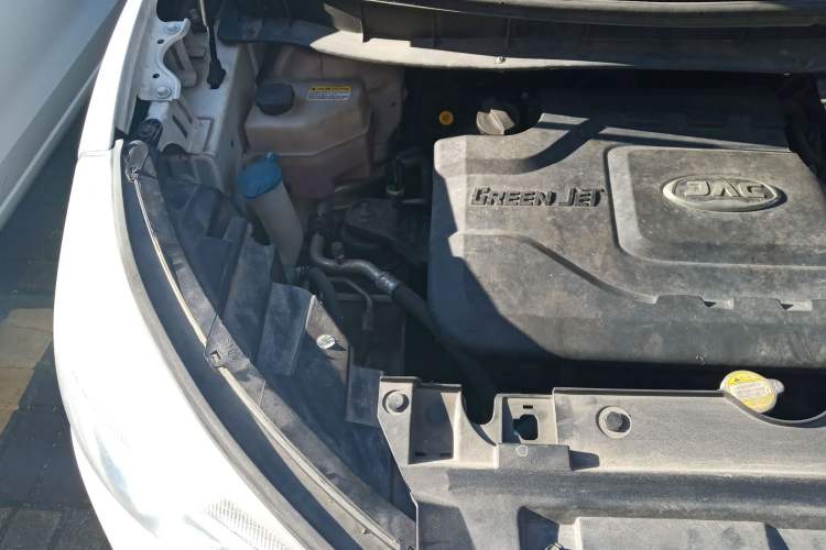 Used JAC Refine S3 2017 1.6L Manual Luxury Smart Model Engine Bay Right