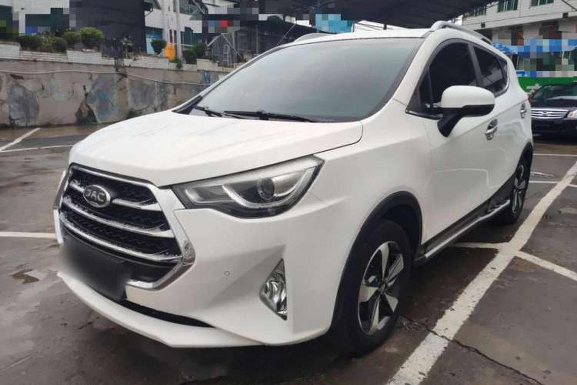 Used JAC Refine S3 2017 1.5L Manual Luxury Smart Model Front Left 45 Deg