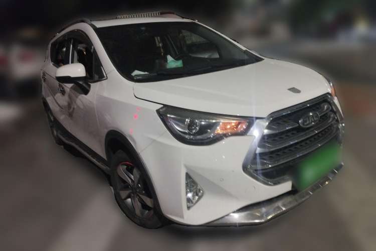 Used JAC Refine S3 2017 1.5L Manual Luxury Smart Model Front Right 45 Deg