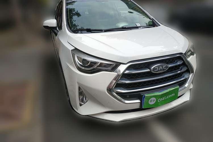 Used JAC Refine S3 2017 1.6L CVT Luxury Smart Model Front Right 45 Deg