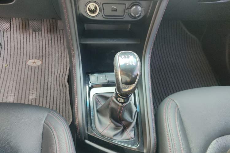 Used JAC Refine S3 2017 1.5L Manual Luxury Smart Model Gear Lever