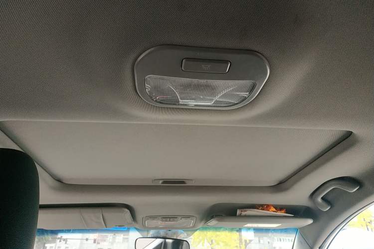 Used JAC Refine S3 2017 1.6L CVT Smart Connect Model Headliner