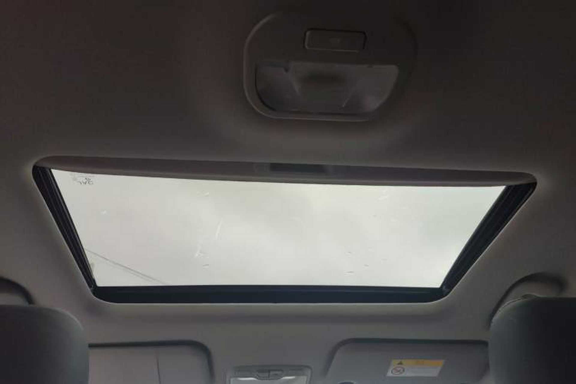 Used JAC Refine S3 2017 1.5L Manual Luxury Smart Model Headliner