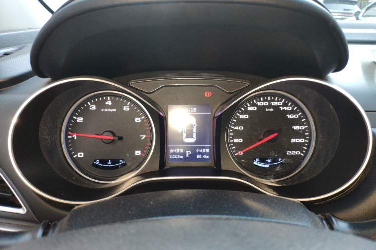 Used JAC Refine S3 2017 1.6L CVT Luxury Smart Model Instrument Cluster
