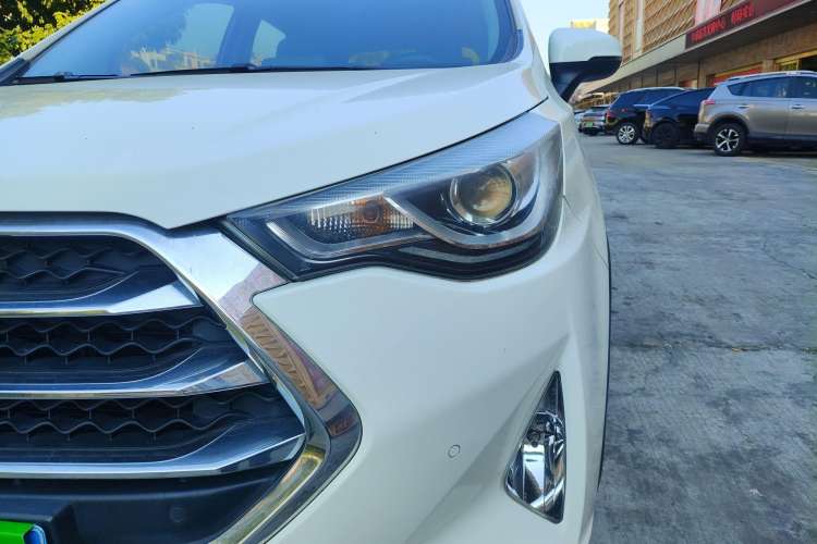 Used JAC Refine S3 2017 1.5L Manual Luxury Smart Model Left Front Headlight