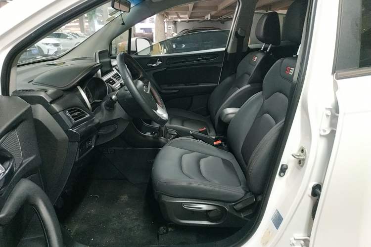 Used JAC Refine S3 2017 1.6L Manual Luxury Smart Model Left Front Seat
