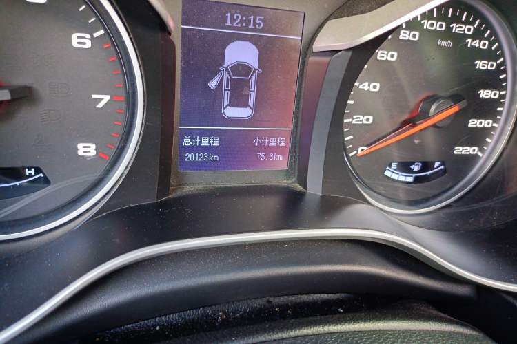 Used JAC Refine S3 2017 1.5L Manual Luxury Smart Model Odometer Close Up