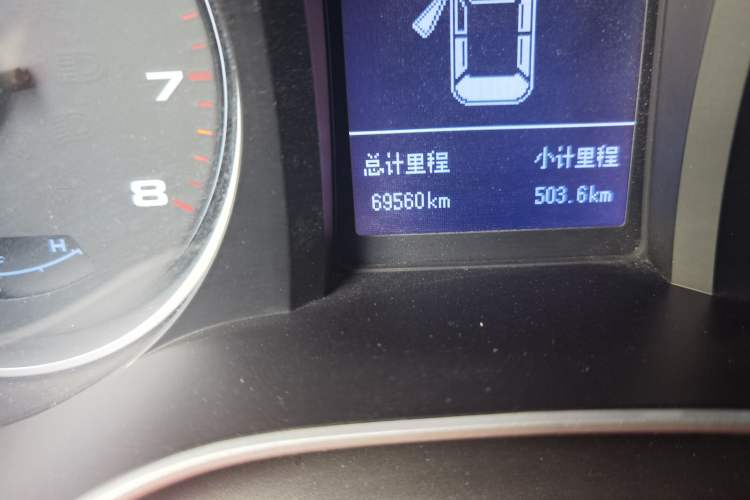 Used JAC Refine S3 2017 1.5L Manual Luxury Smart Model Odometer Close Up