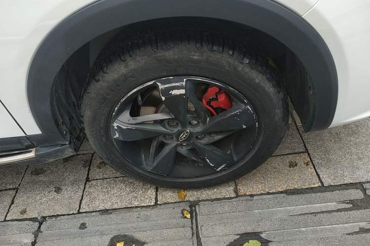 Used JAC Refine S3 2017 1.6L CVT Smart Connect Model Right Front Wheel Hub
