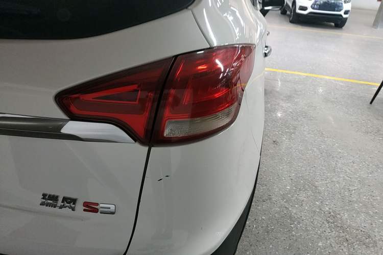 Used JAC Refine S3 2017 1.6L Manual Luxury Smart Model Right Rear Taillight