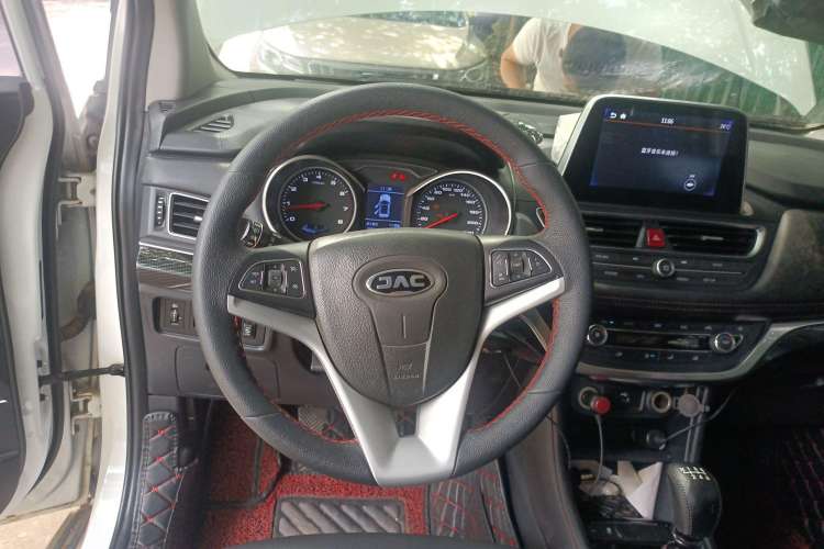 Used JAC Refine S3 2017 1.5L Manual Luxury Smart Model Steering Wheel