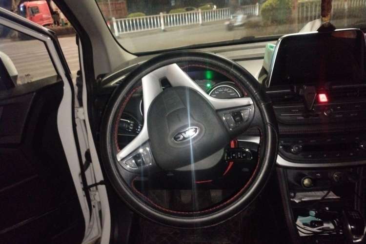 Used JAC Refine S3 2017 1.5L Manual Luxury Smart Model Steering Wheel