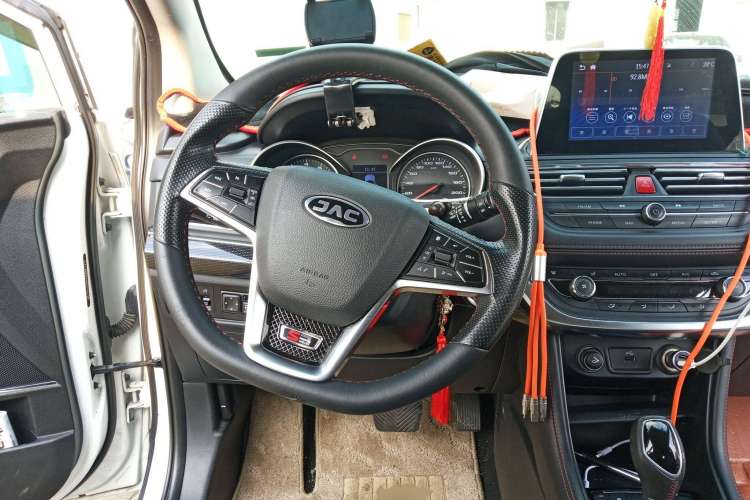 Used JAC Refine S3 2018 Smart Drive Version 1.6L CVT Smart Connect Model Steering Wheel