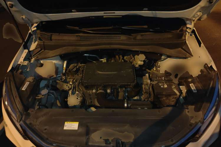Used JAC Refine S4 2019 1.6L CVT Superior Edition Engine Bay