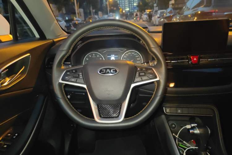Used JAC Refine S4 2019 1.6L CVT Superior Edition Steering Wheel
