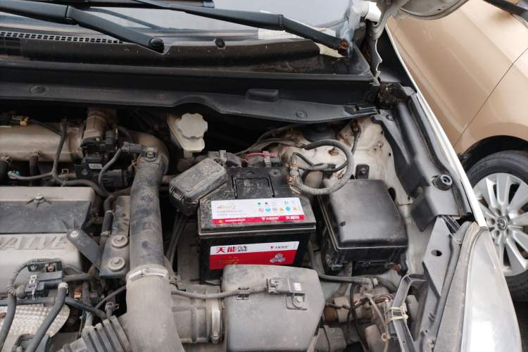 Used JAC Refine S5 2013 2.0T Manual New Edition Engine Bay Left